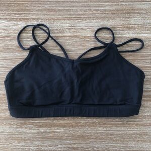 Strappy back lululemon sports bra. Size 4. NWOT